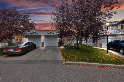 104 Catalina Circle NE Calgary, AB T1Y 7B7
