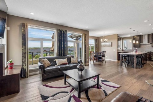 132 Aspenshire Drive Sw, Calgary, AB 