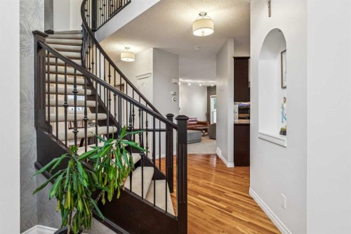 86 Cresthaven View Sw, Calgary, AB 