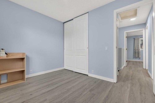 37 Erin Croft Crescent Se, Calgary, AB 