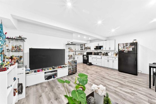 5608 Pensacola Crescent Se, Calgary, AB 