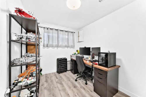 5608 Pensacola Crescent Se, Calgary, AB 