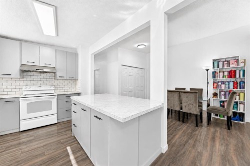 5608 Pensacola Crescent Se, Calgary, AB 