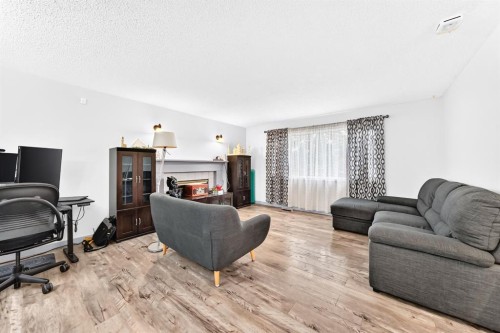 74 Cimarron Drive, Okotoks, AB 