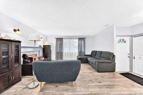 74 Cimarron Drive, Okotoks, AB 