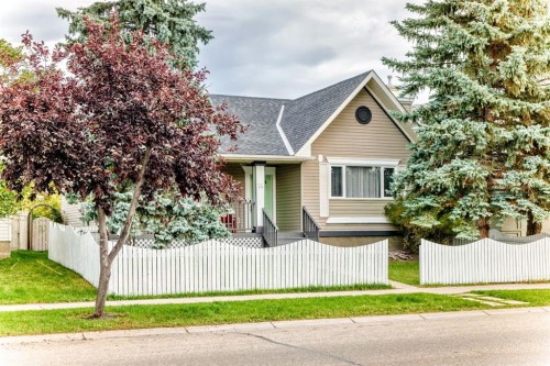 74 Cimarron Drive, Okotoks, AB 