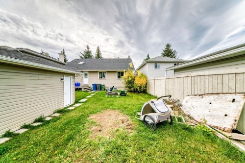 74 Cimarron Drive, Okotoks, AB 