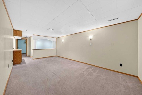 4831 48 Street Nw, Calgary, AB 