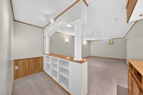 4831 48 Street Nw, Calgary, AB 