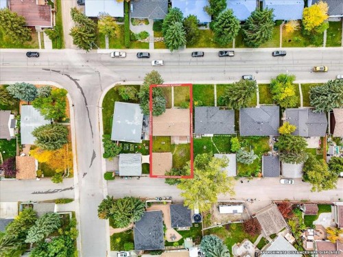 4831 48 Street Nw, Calgary, AB 
