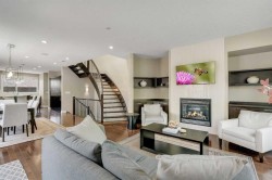 1721 44 Avenue SW Calgary, AB T2T 5M4