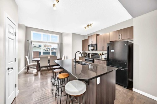 1046 New Brighton Park Se, Calgary, AB 
