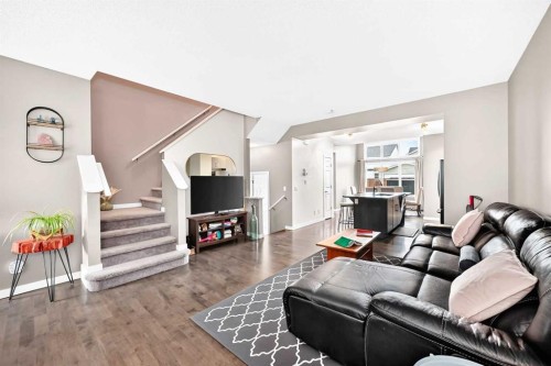 1046 New Brighton Park Se, Calgary, AB 