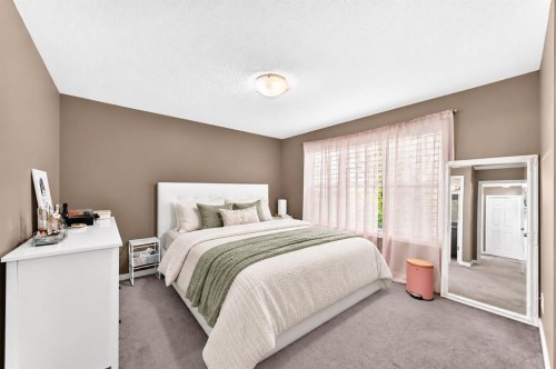 1046 New Brighton Park Se, Calgary, AB 