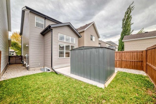1046 New Brighton Park Se, Calgary, AB 