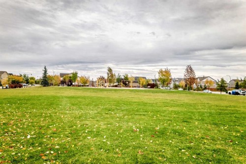 1046 New Brighton Park Se, Calgary, AB 