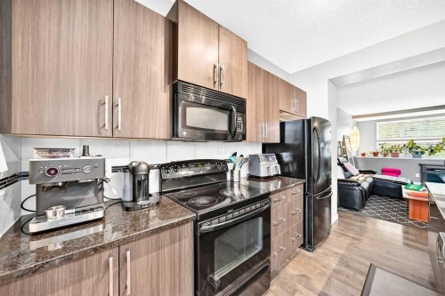 1046 New Brighton Park Se, Calgary, AB 