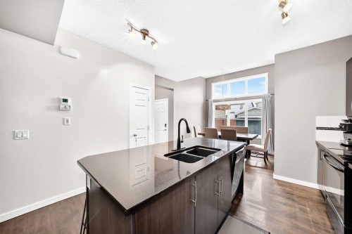 1046 New Brighton Park Se, Calgary, AB 