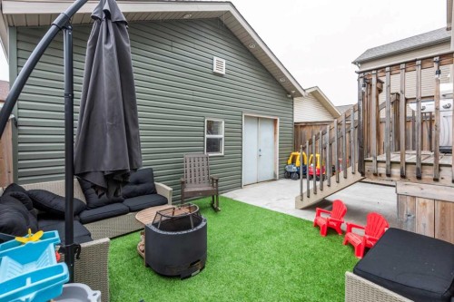 300 New Brighton Landing Se, Calgary, AB 