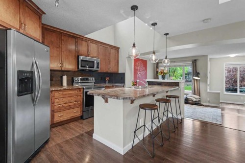 300 New Brighton Landing Se, Calgary, AB 