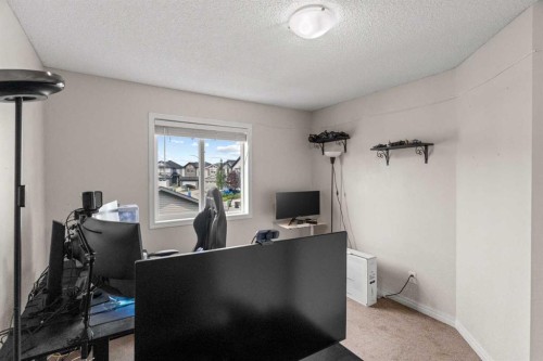10 Nolanfield Heights Nw, Calgary, AB - Indoor Photo Showing Office
