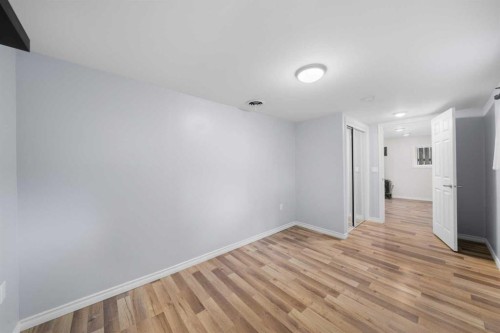 239 24 Avenue Ne, Calgary, AB 