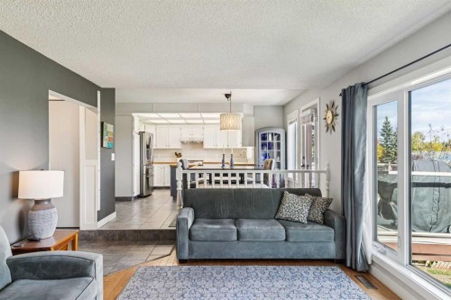 117 Hawkbury Close Nw, Calgary, AB 