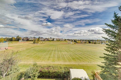 117 Hawkbury Close Nw, Calgary, AB 