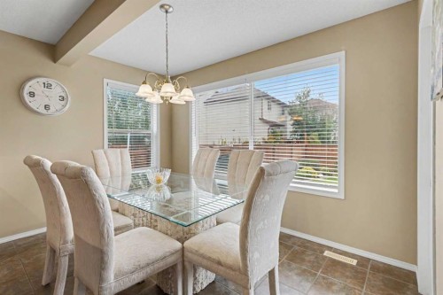 10 Cranfield Park Se, Calgary, AB 