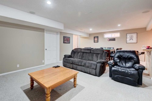 10 Cranfield Park Se, Calgary, AB 