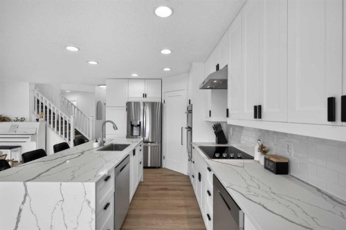 614 Kincora Bay Nw, Calgary, AB 