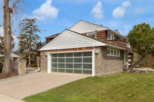 4615 14A Street Sw, Calgary, AB 