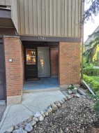 1501-9803 24 Street SW Calgary, AB T2V 1S5