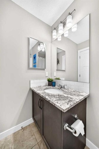 84 Seton Terrace Se, Calgary, AB 