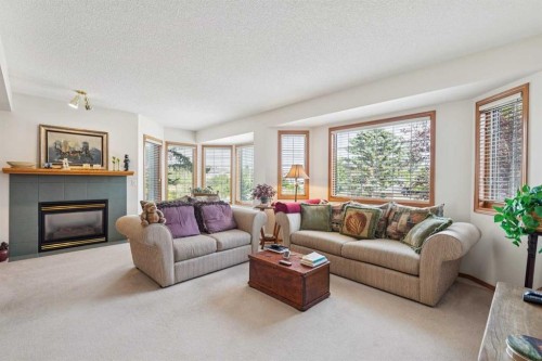 5 Prominence View Sw, Calgary, AB 