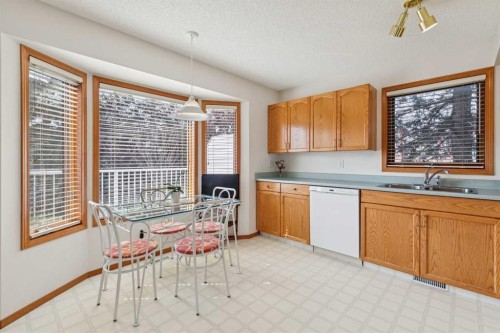 5 Prominence View Sw, Calgary, AB 