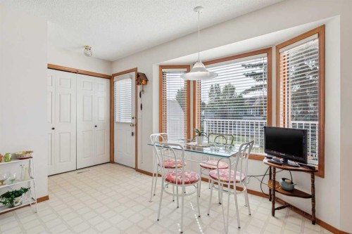 5 Prominence View Sw, Calgary, AB 