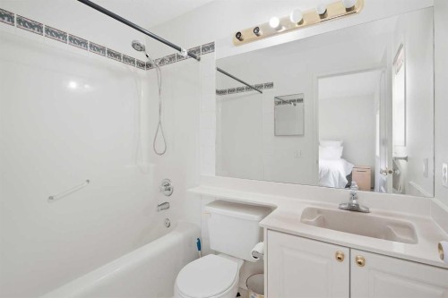 132 San Diego Green Ne, Calgary, AB 