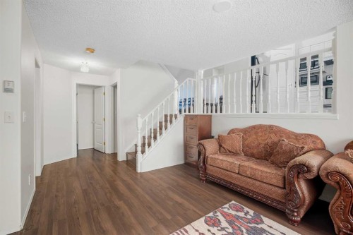 132 San Diego Green Ne, Calgary, AB 
