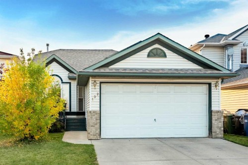 132 San Diego Green Ne, Calgary, AB 