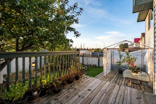 132 San Diego Green Ne, Calgary, AB 