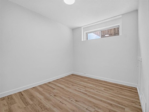 614 Marlborough Way Ne, Calgary, AB 
