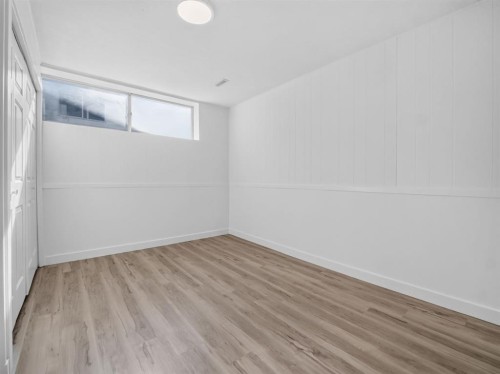 614 Marlborough Way Ne, Calgary, AB 