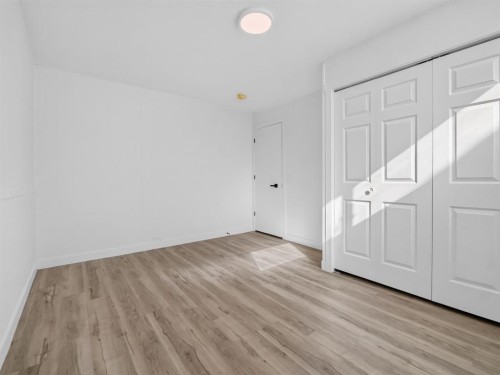 614 Marlborough Way Ne, Calgary, AB 