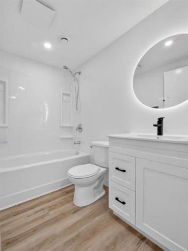 614 Marlborough Way Ne, Calgary, AB 