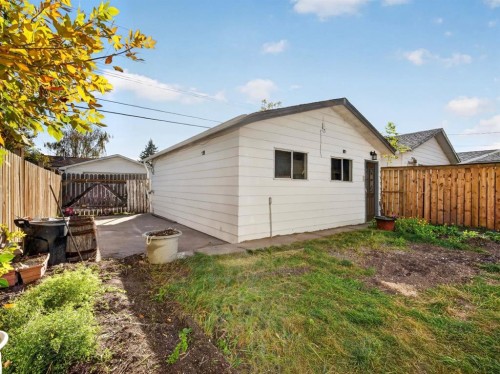 614 Marlborough Way Ne, Calgary, AB 