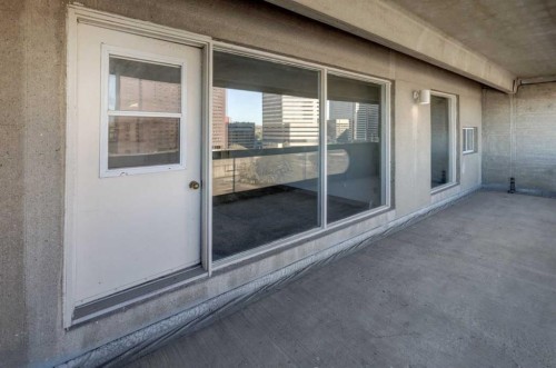 1004-221 6 Avenue Se, Calgary, AB 