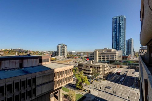 1004-221 6 Avenue Se, Calgary, AB 
