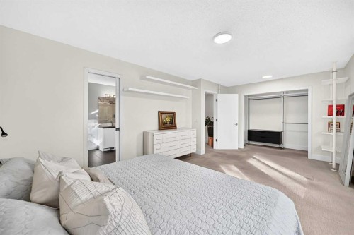 555 Killarney Glen Court Sw, Calgary, AB 