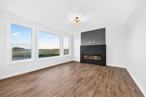 427 Bridgeport Glen, Chestermere, AB 